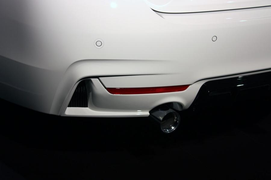  BMW 435i Coupe with M Performance Parts 2014 года  (фото 2 из 15)